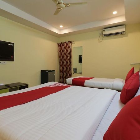 Oyo 29259 Hotel Rama Royal Nellore Eksteriør billede
